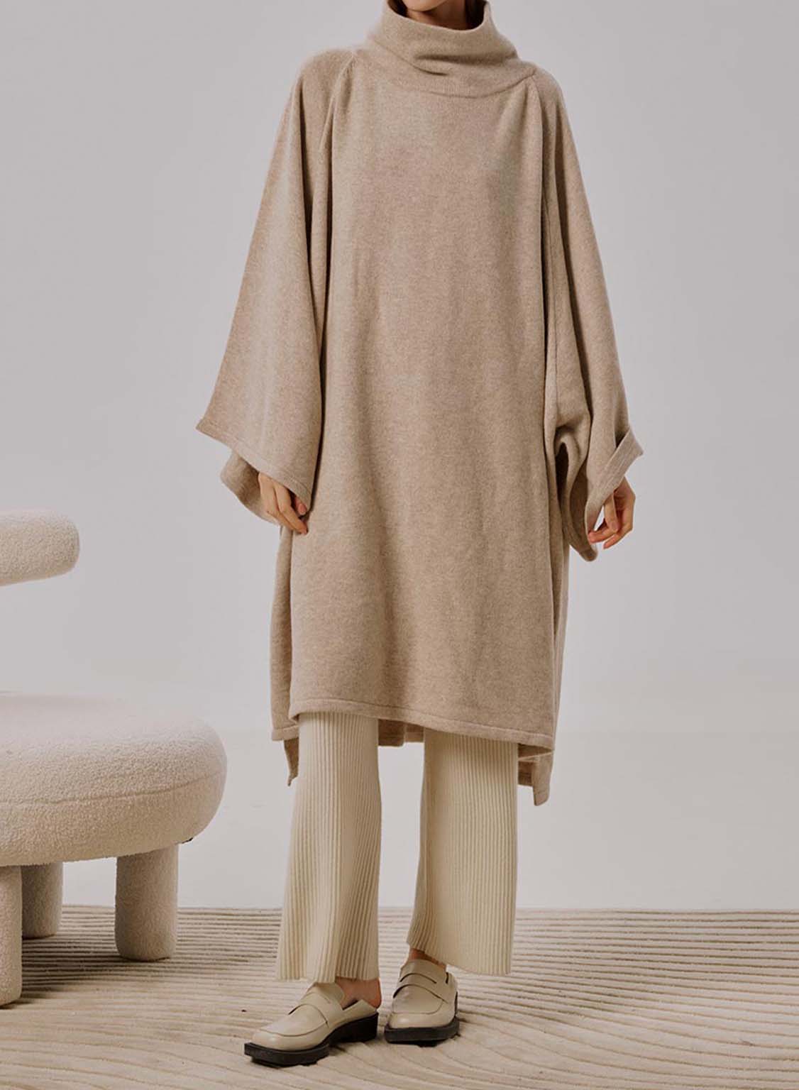 Oversized Wide-Sleeved Wool-Cashmere Knitted Dress