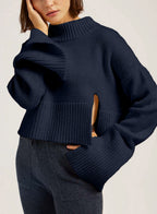 Cropped Wool-Cashmere Sweater With Slit Sleeves - Navy, XS image