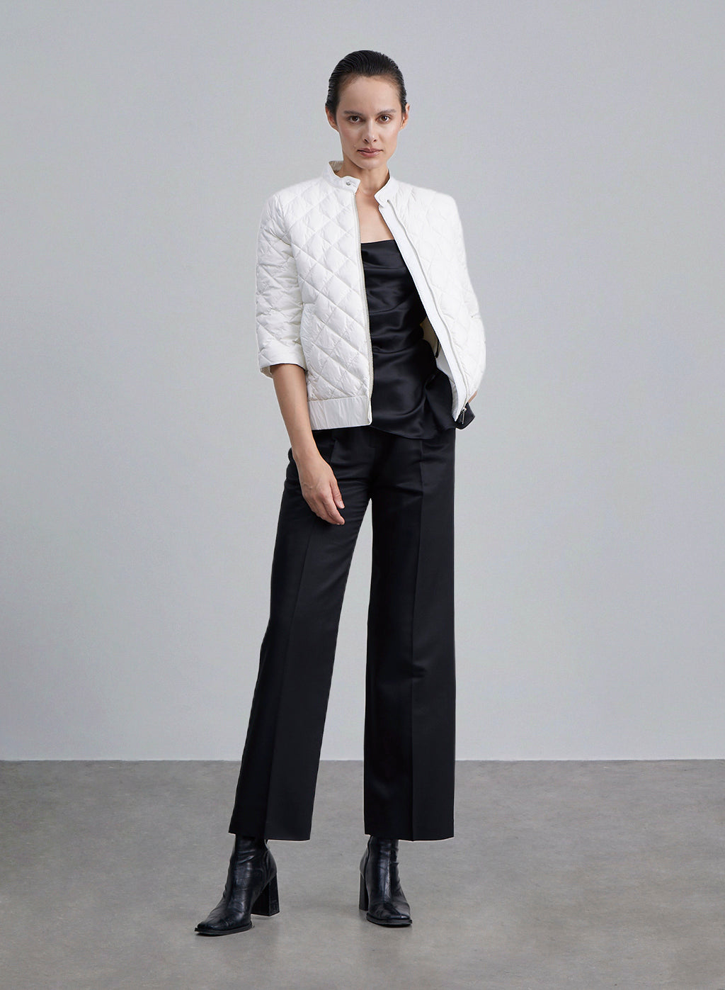 Diamond Half Sleeve Down Jacket - White, S image