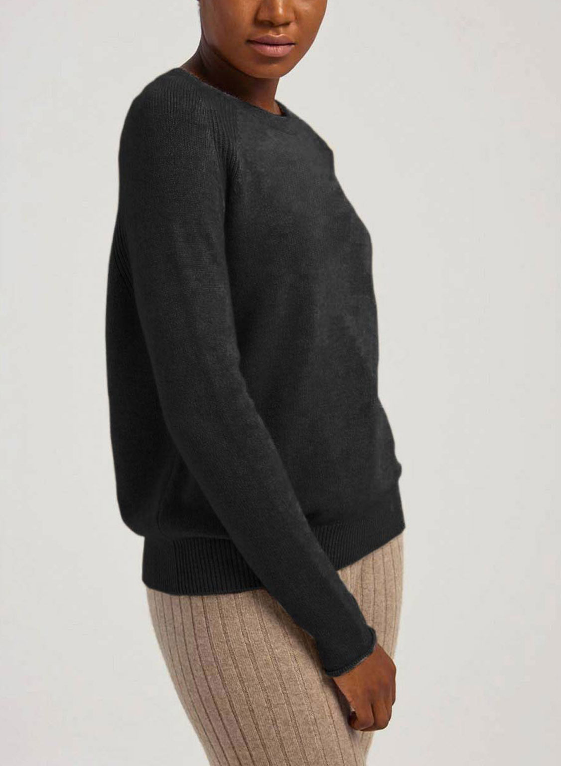 Crew-Neck Wool-Cashmere Sweater - Black, L image