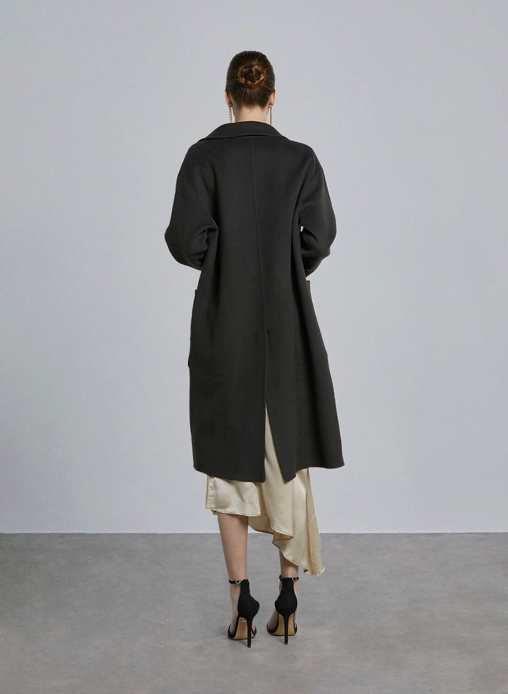 Flat Collar Patch Pocket Wool Coat image 1