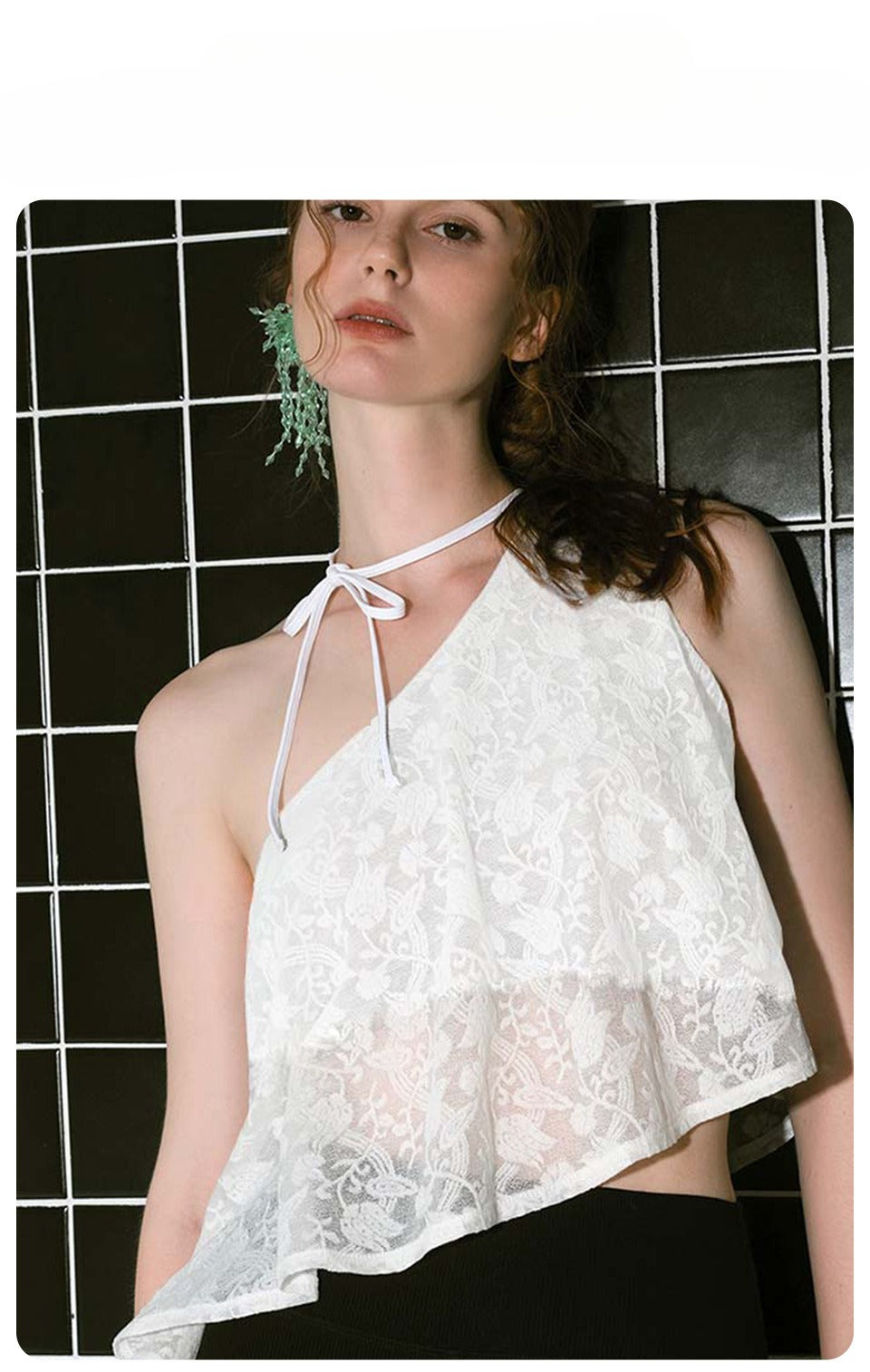 Yoga suit vest with lace mesh outside