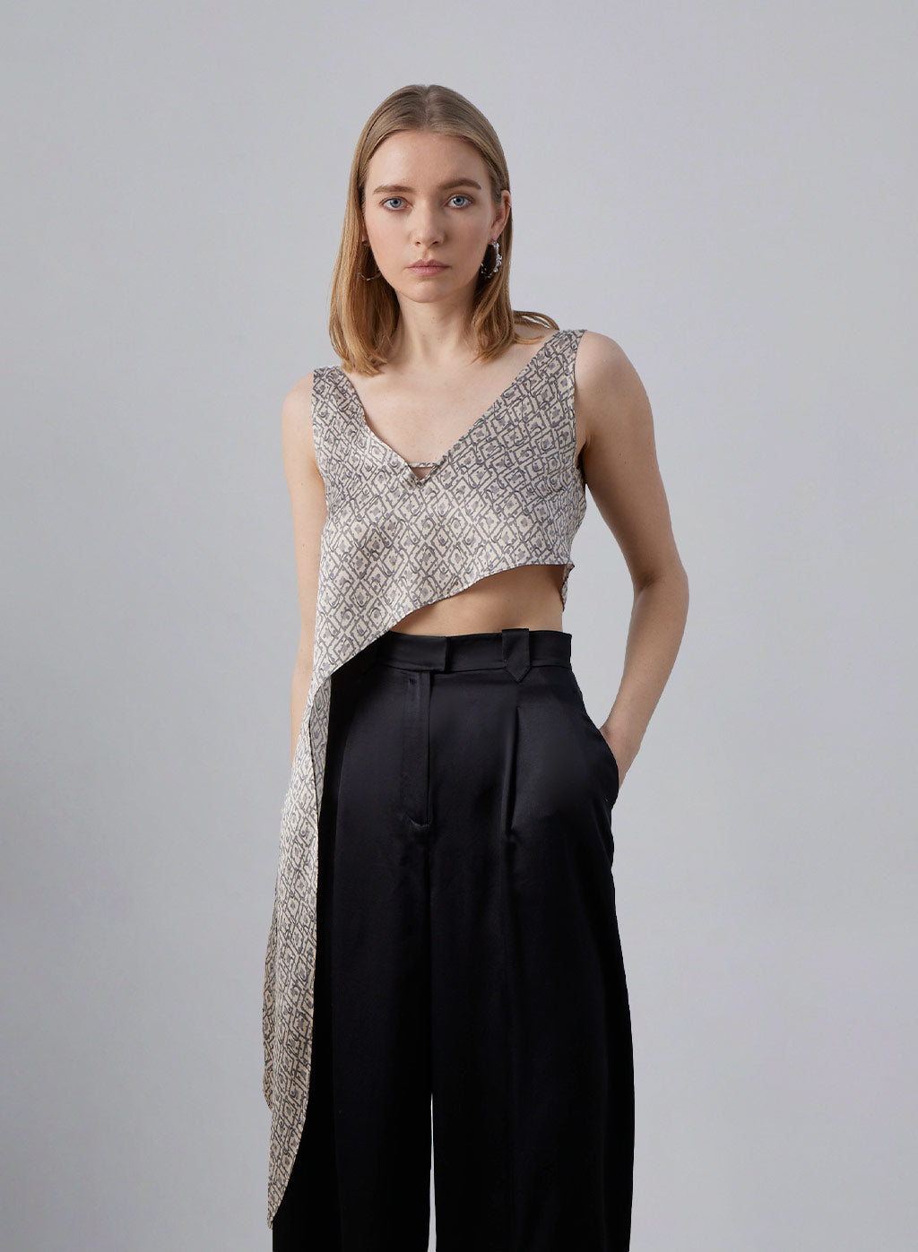 Geometric Print Asymmetrical-Hem Silk Tank Top