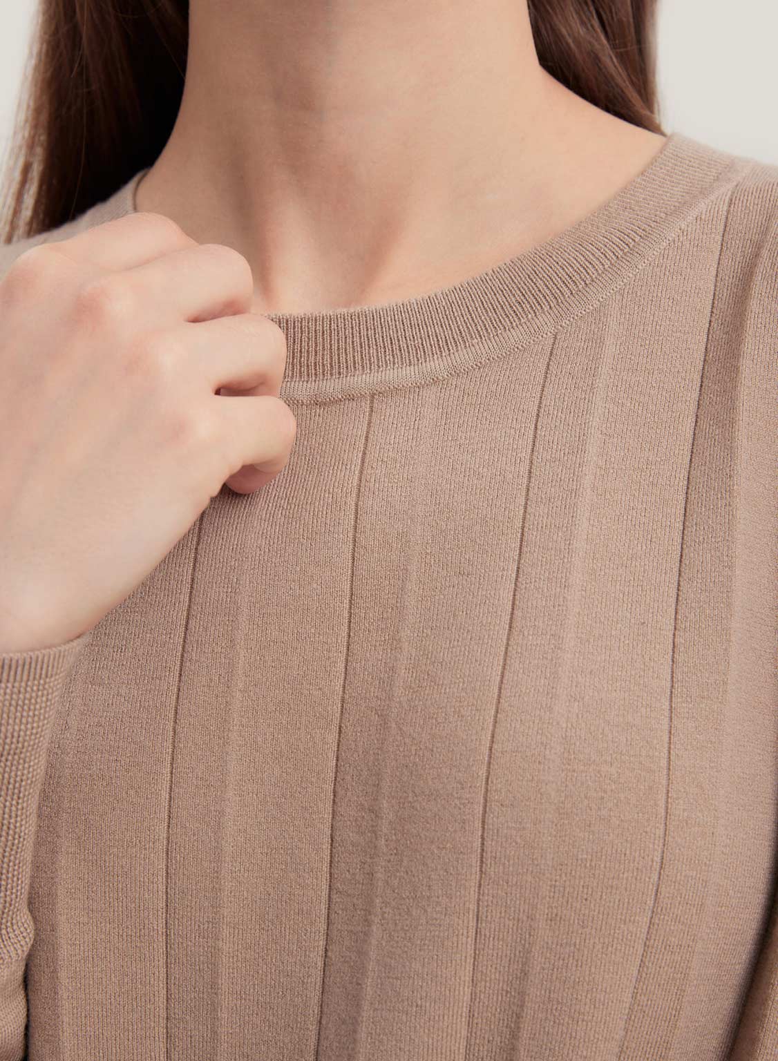 Mellow Split Pure Merino Wool Midi Top