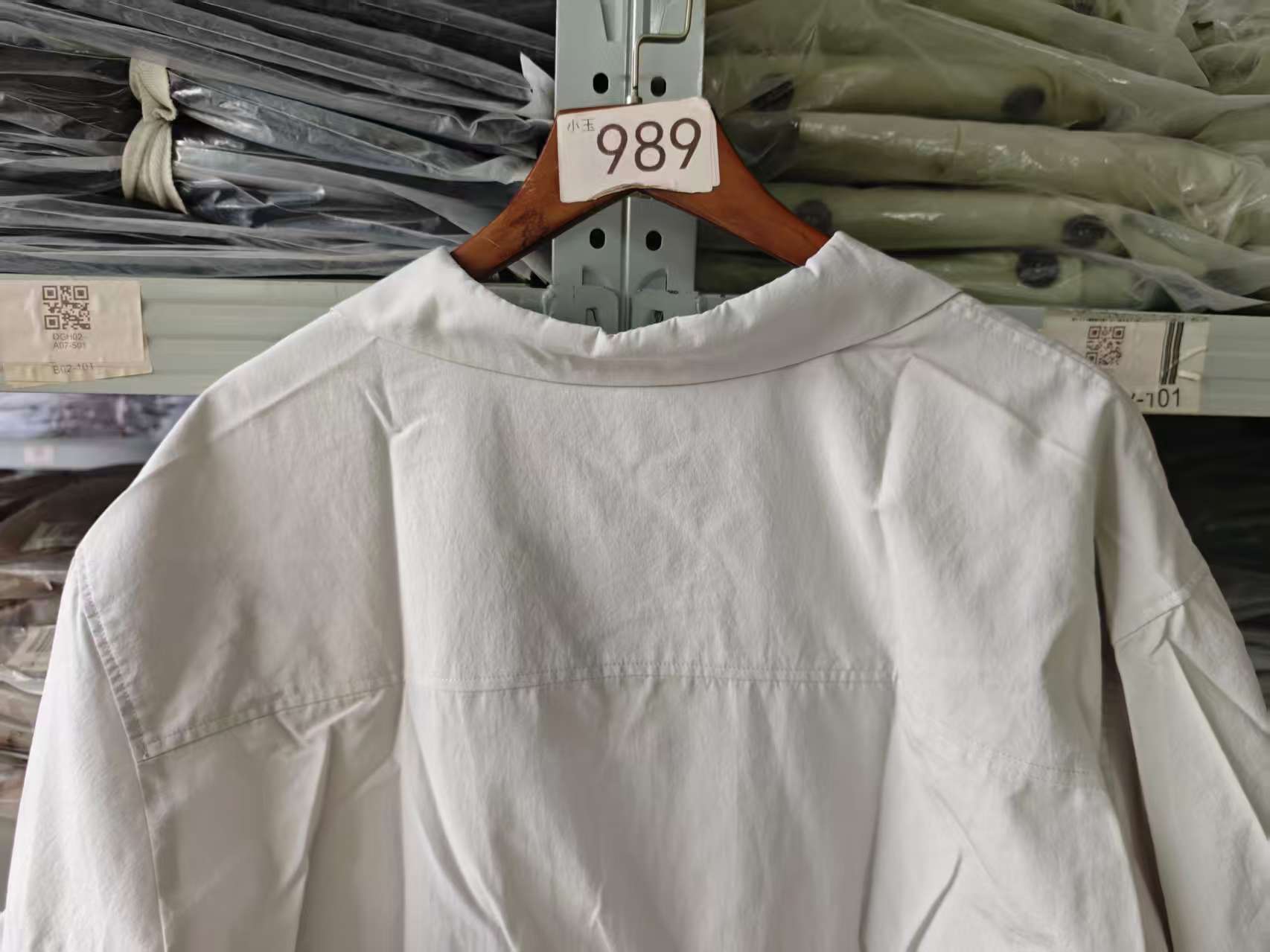 Patch Pocket Loose Shirt