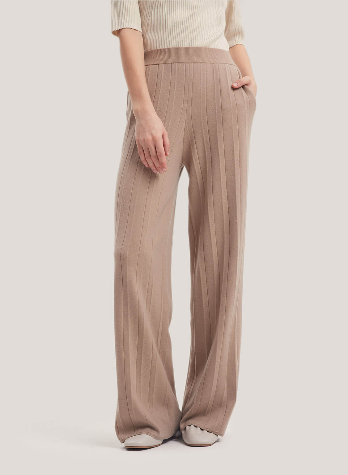 Mellow Wide-Leg Pure Merino Wool Trousers - Beige, L image