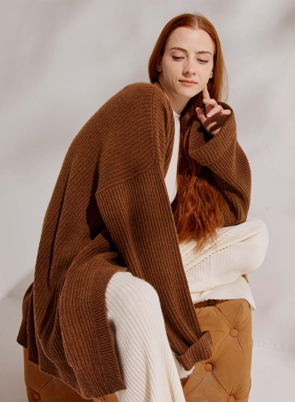 Plush Yak Wool Cardigan - Saddle Brown, M image
