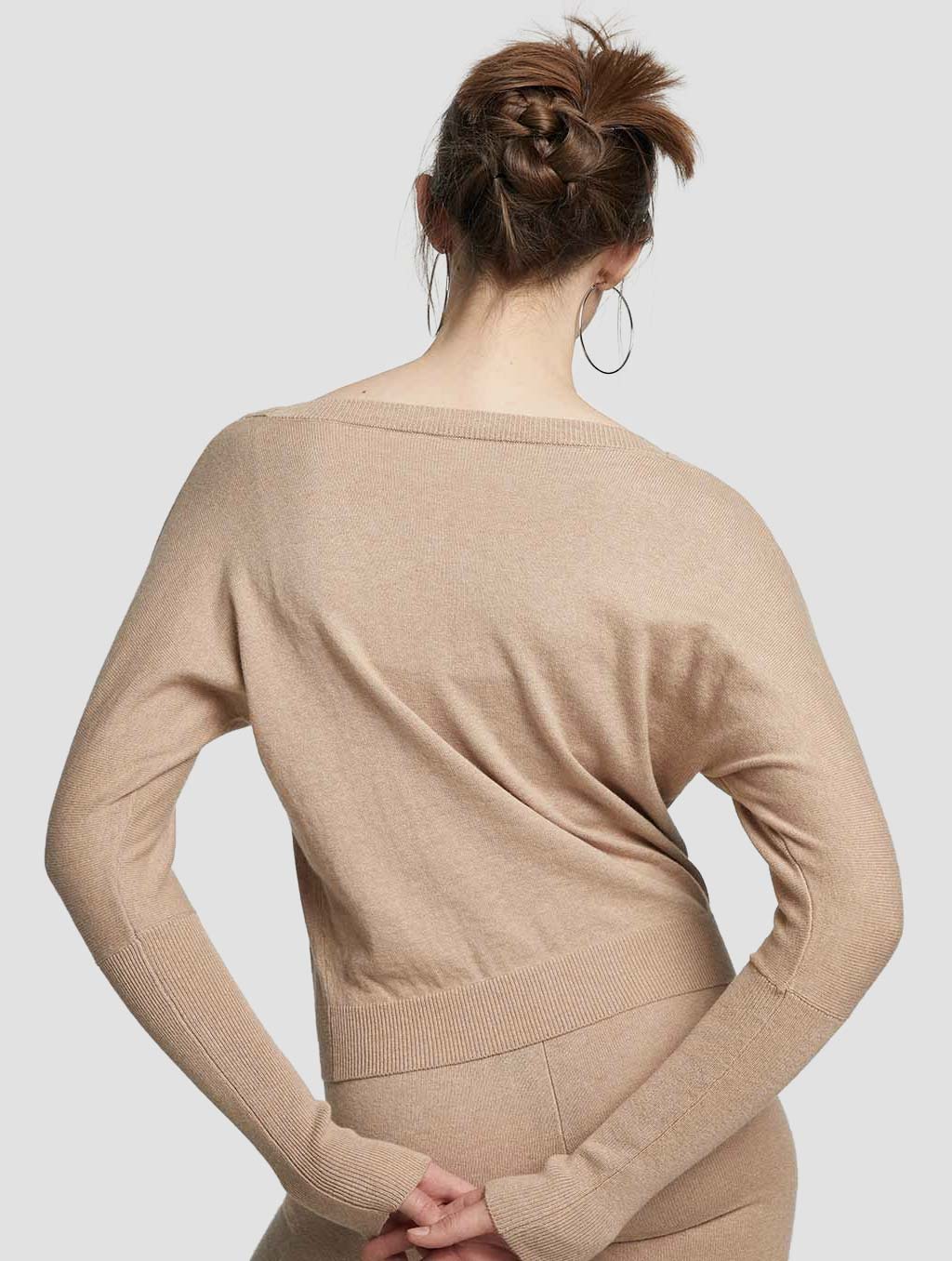 Causal Knitwear With Boat Collar image 1