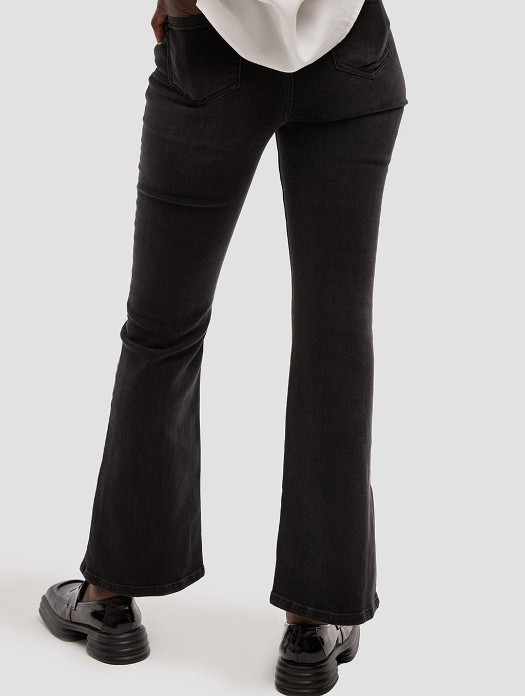 Boot-cut Vintage Jeans image 1