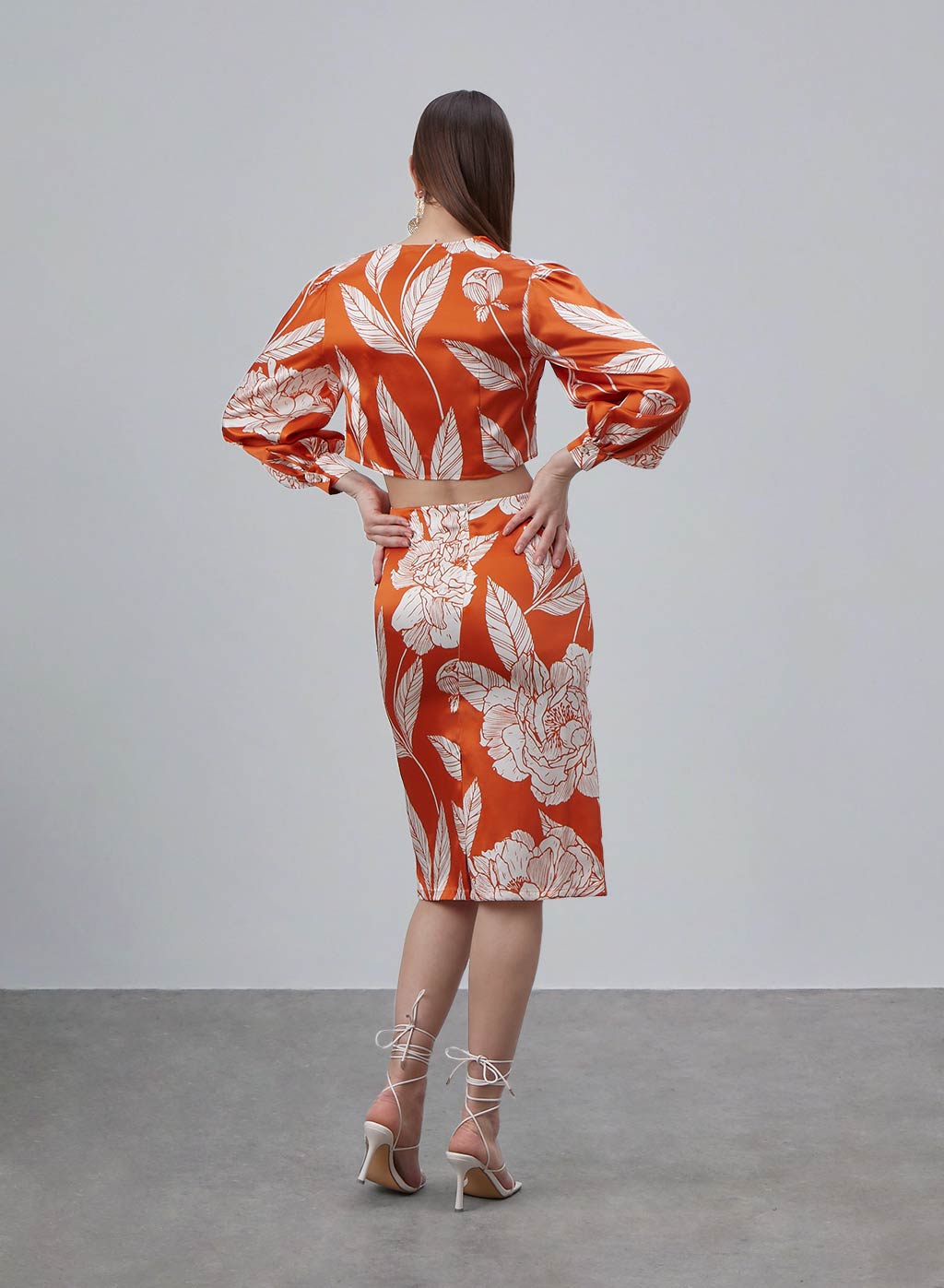 Printed Back Slit Silk Half Skirt image 2
