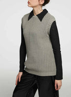 Crewneck Ribbed Vest image 0