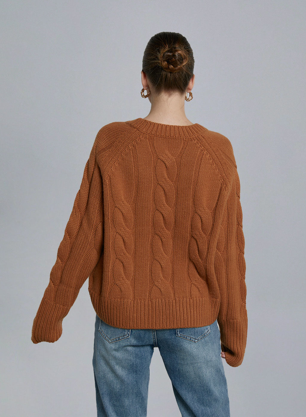 Cropped Cashmere Cable Knitted Sweater image 1