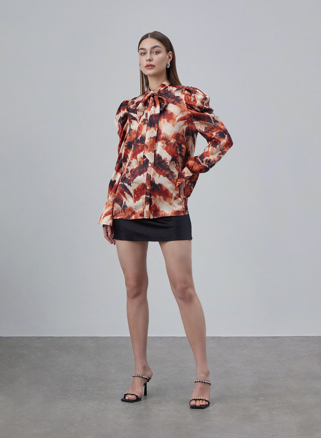 Printed Bubble Sleeve Silk Blouse image 0