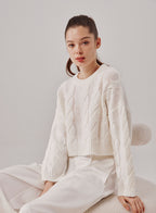 Cable-Knit Cropped Sweater