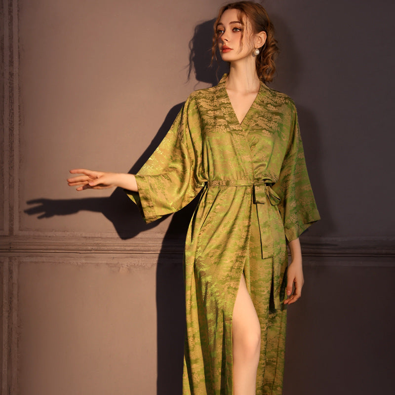 Seven-quarter-sleeved jacquard ice silk nightgown