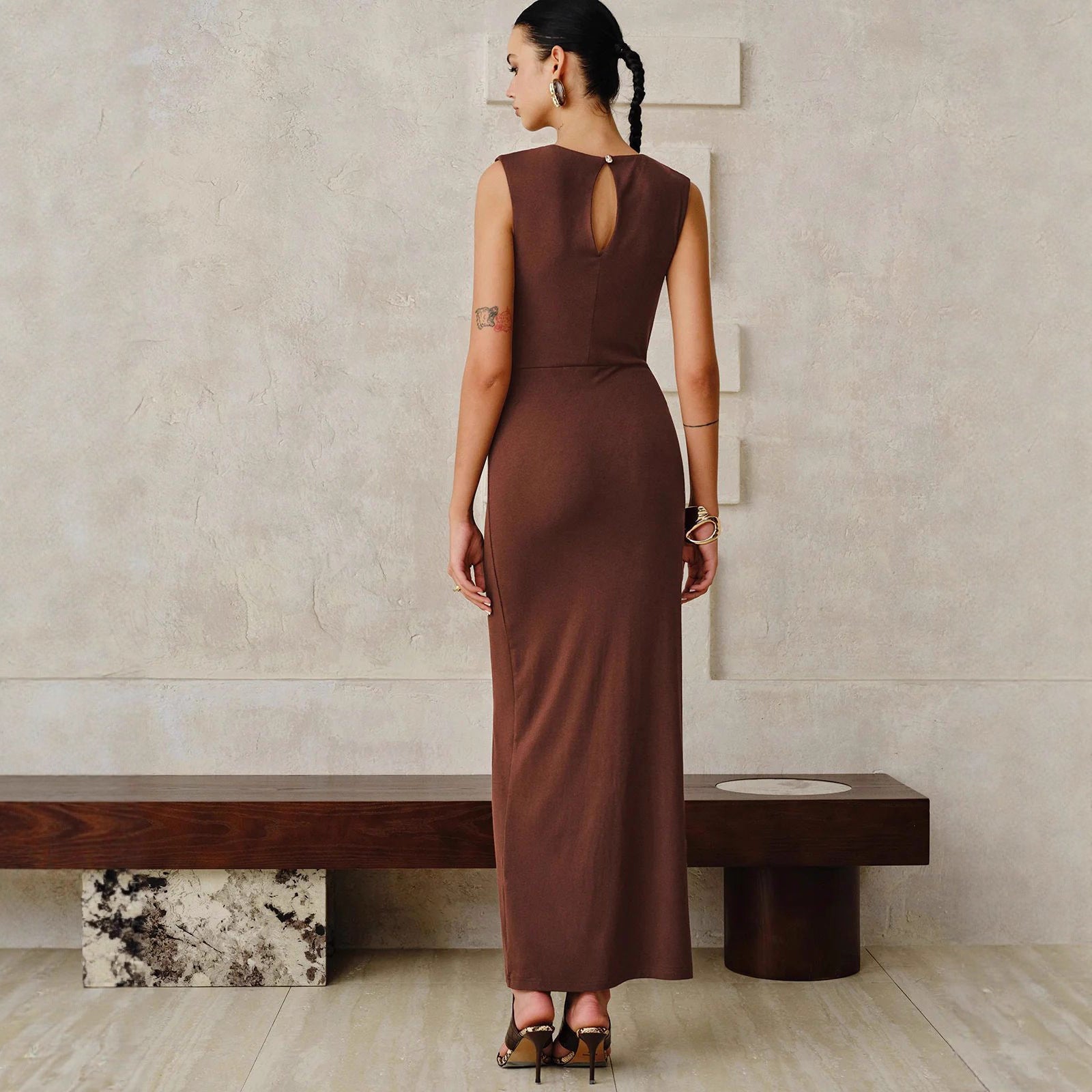 Pleated slim fitting sleeveless dress