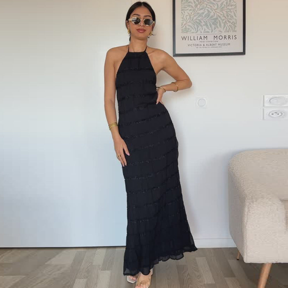 Backless pleated fabric dress