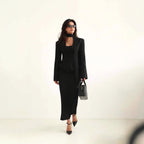 Versatile waist trimmed V-neck long-sleeved suit