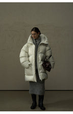 Super Soft High Density Zero Pressure Hooded Gall Free Down Jacket