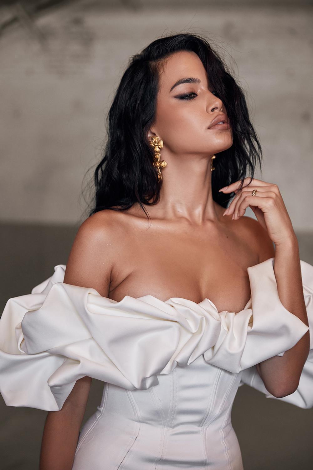 bandeau one-shoulder herringbone ruffled dress