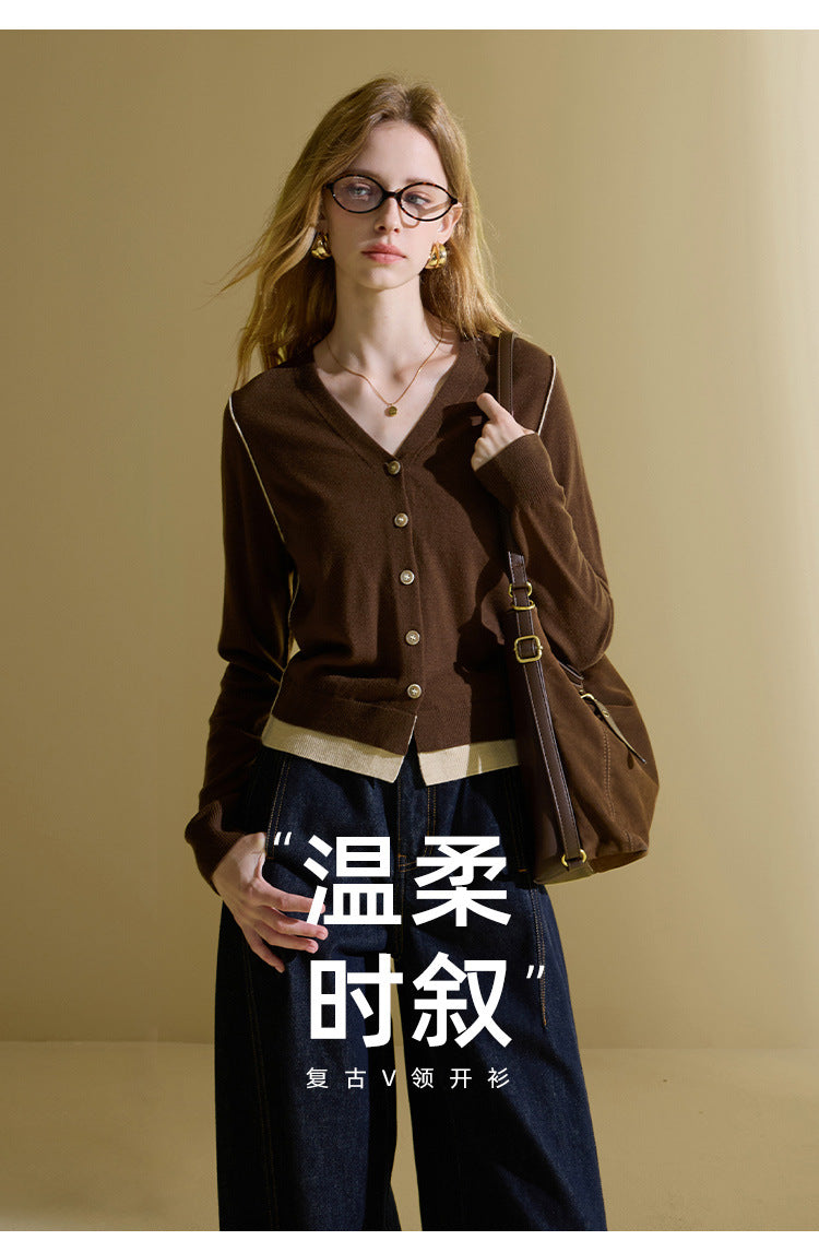 2025 autumn new Maillard knitted cardigan V-neck jacket retro small wool sweater