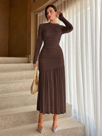 Lace pleated crew neck solid color dress