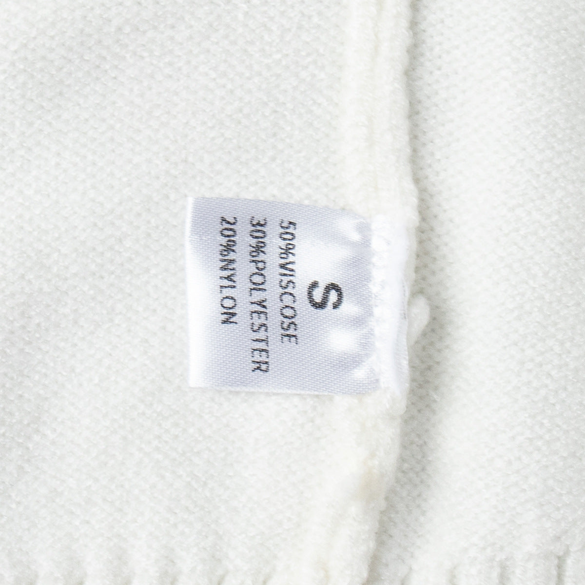 Solid color turtleneck knitted sweater
