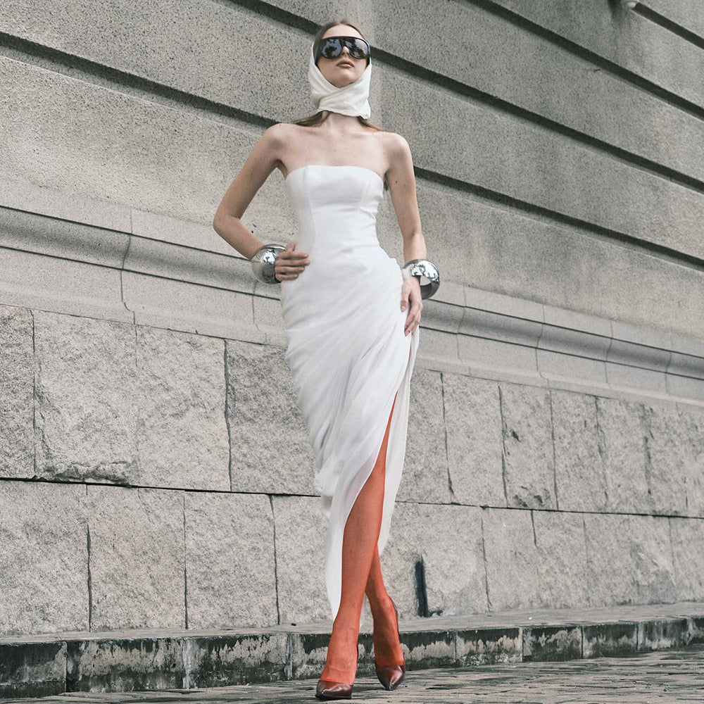 White bandeau twill pleated dress Europe