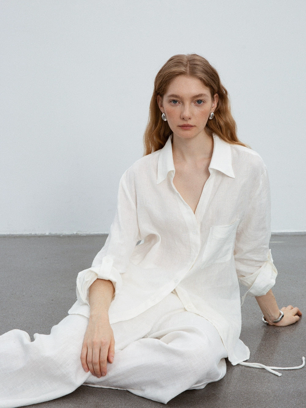 Linen Silhouette V-Neck Shirt Long Sleeve Shirt