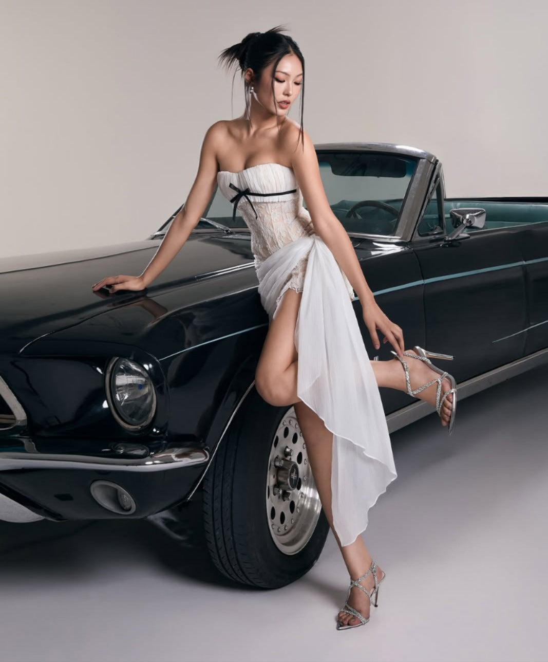 Fishbone tube top slim-fitting flower ruffle dress