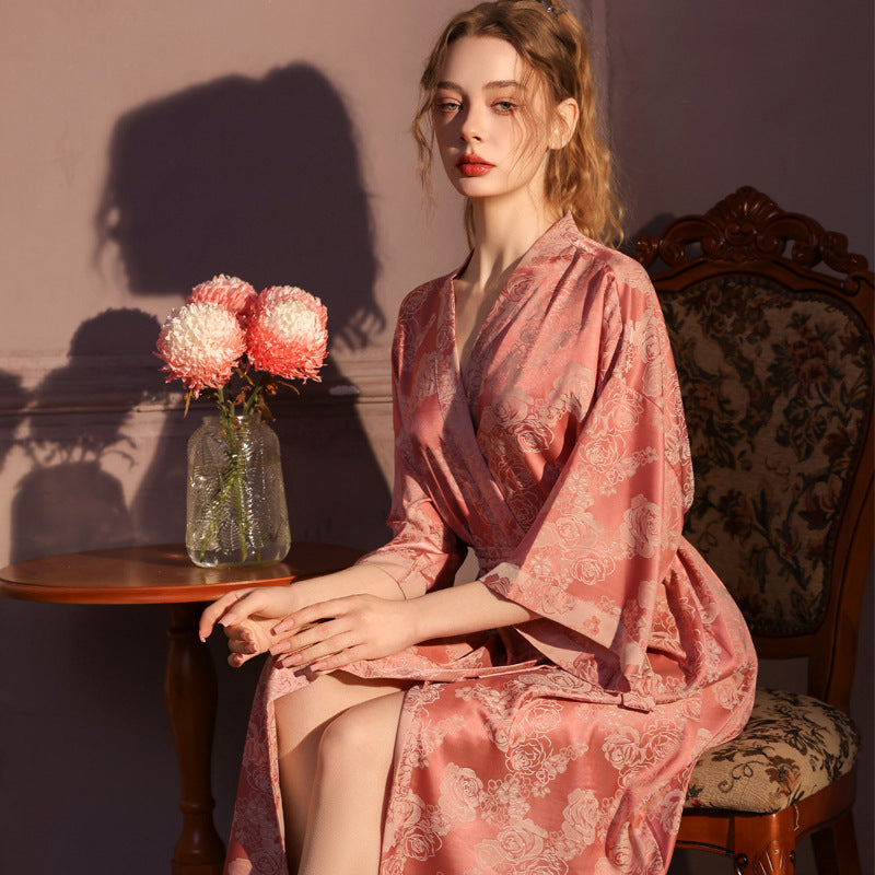 Seven-quarter-sleeved jacquard ice silk nightgown