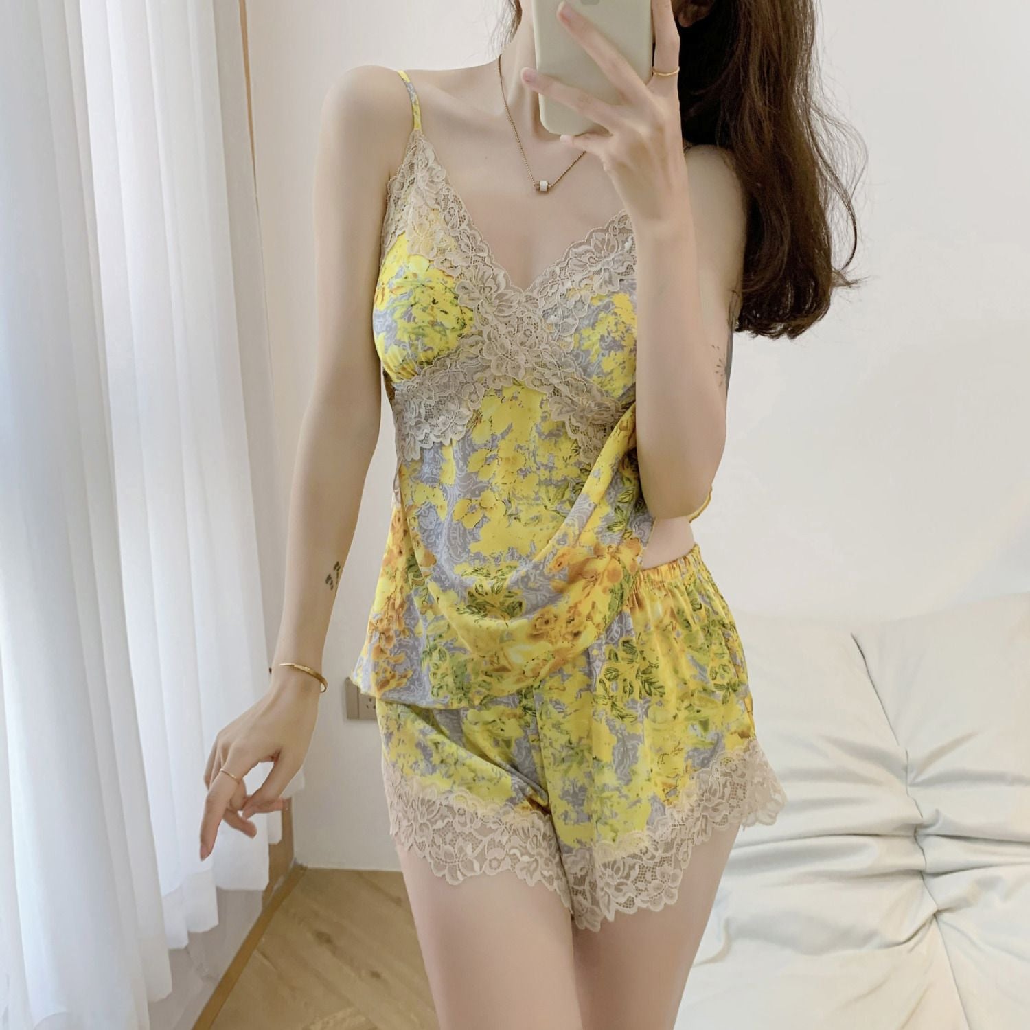 Lace suspender pajamas shorts set