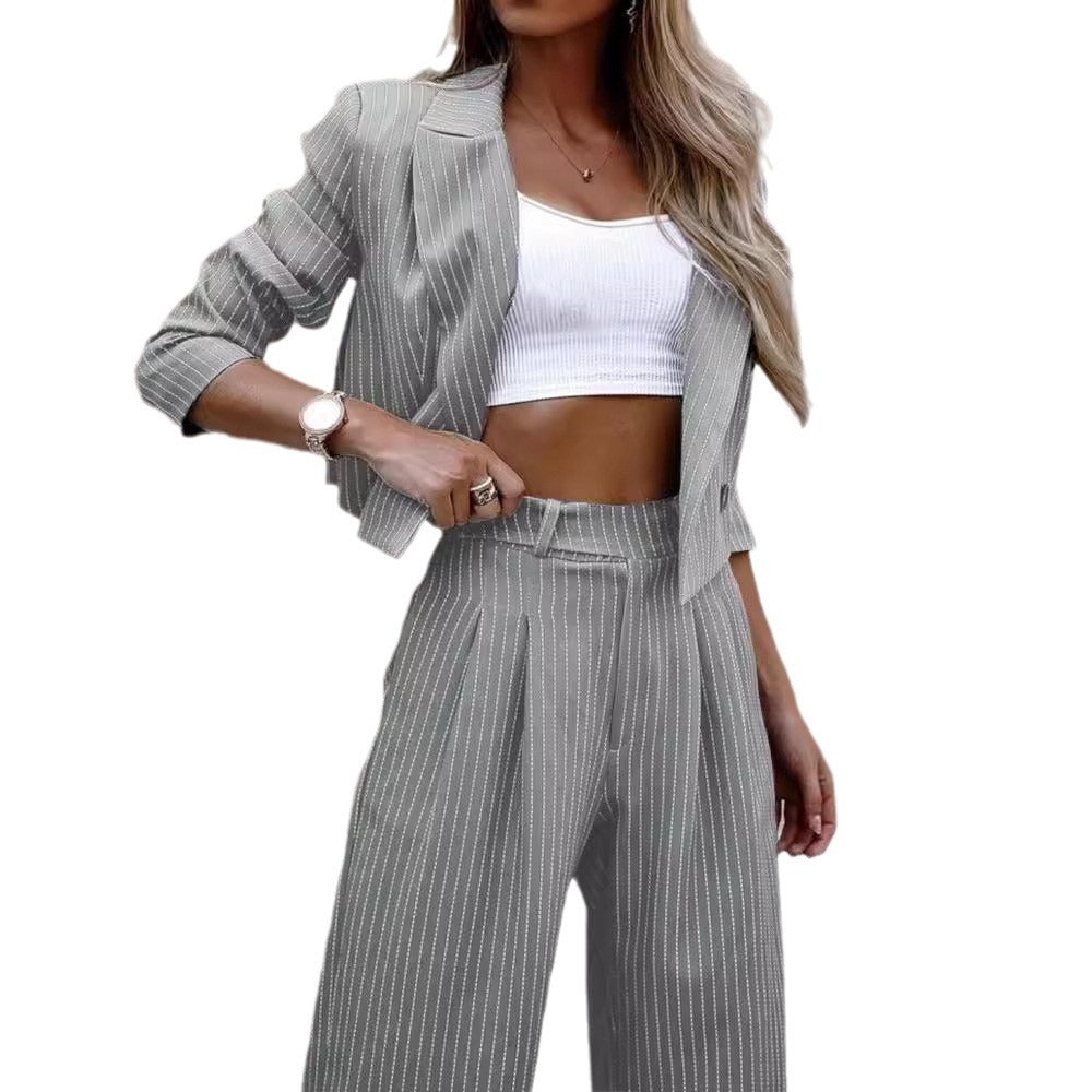Striped short lapel suit