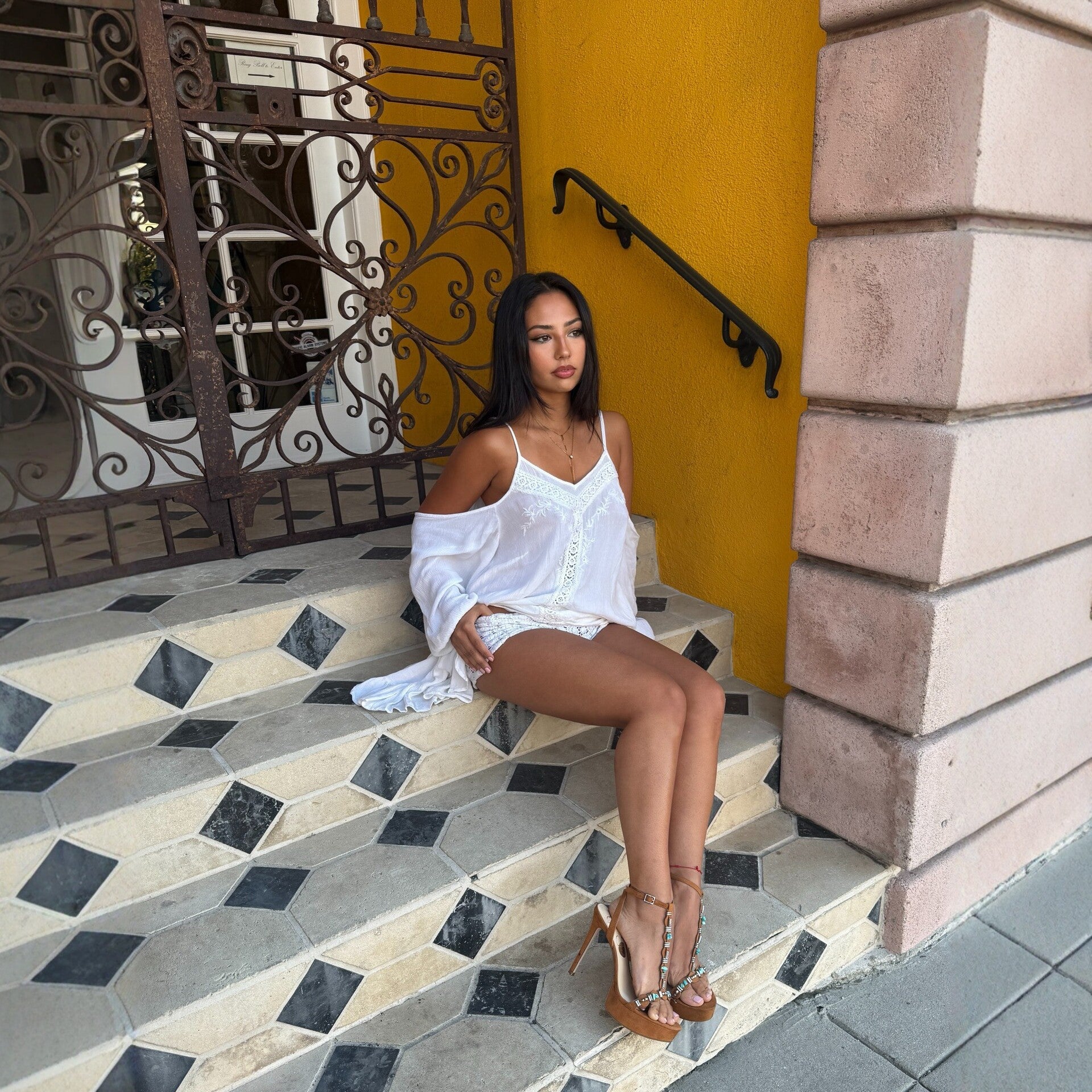 Knitted Suspender Hollow Shoulder Dress