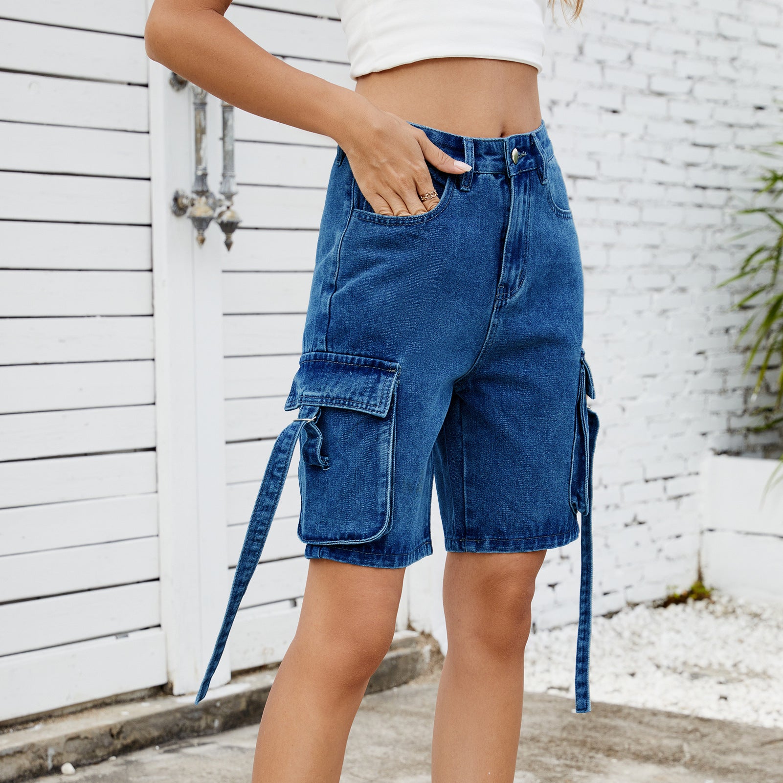 Street hipster washed denim five-point shorts