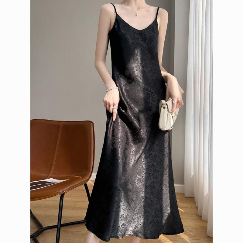 Silk mulberry silk suspender dress