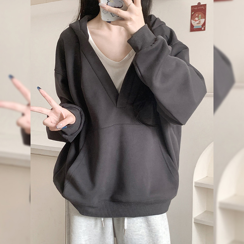 Grey V-neck hooded sweatshirt for women - loose and slim casual pullover