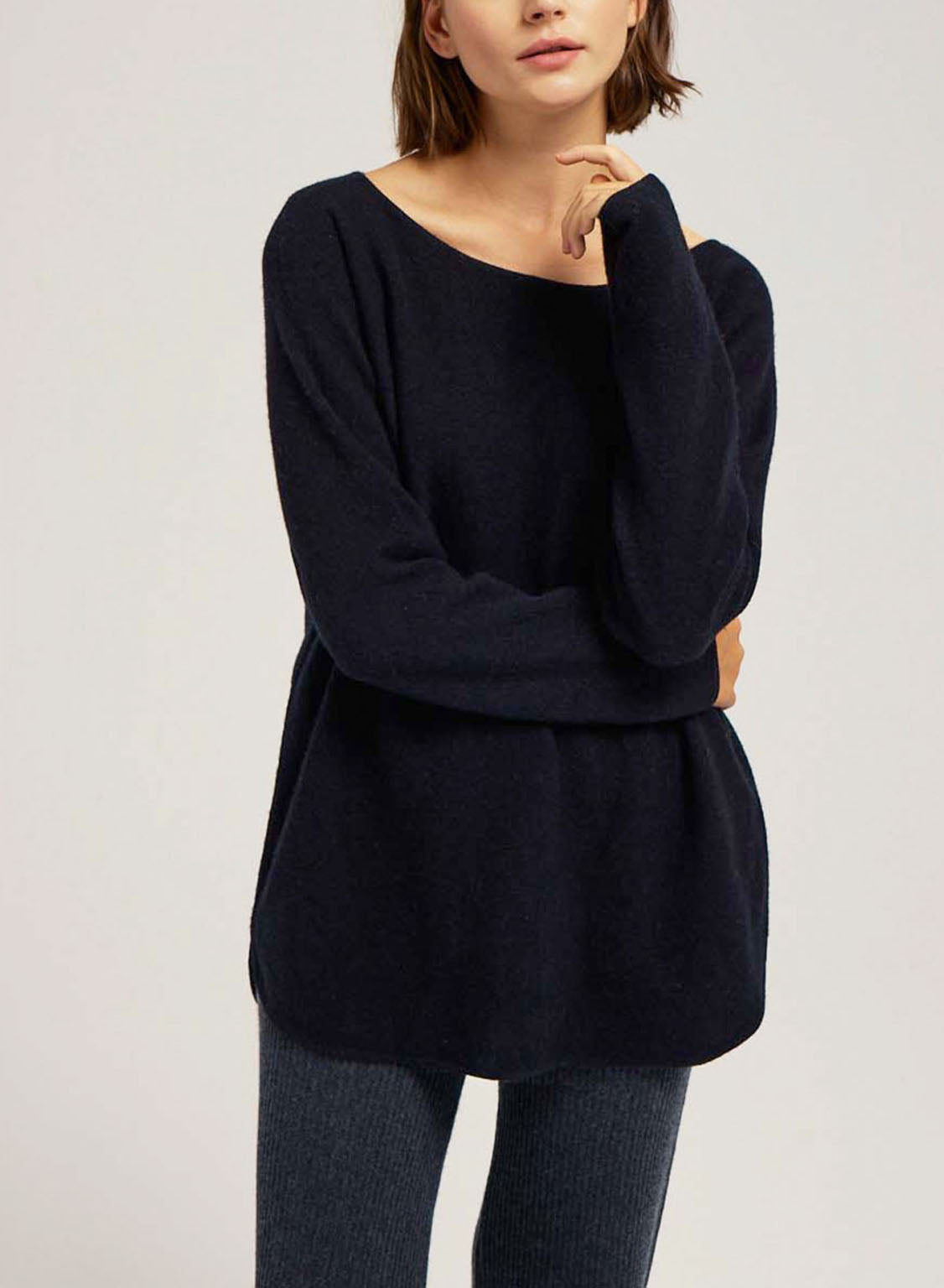 Boatneck Pure Wool Sweater - Black, L image