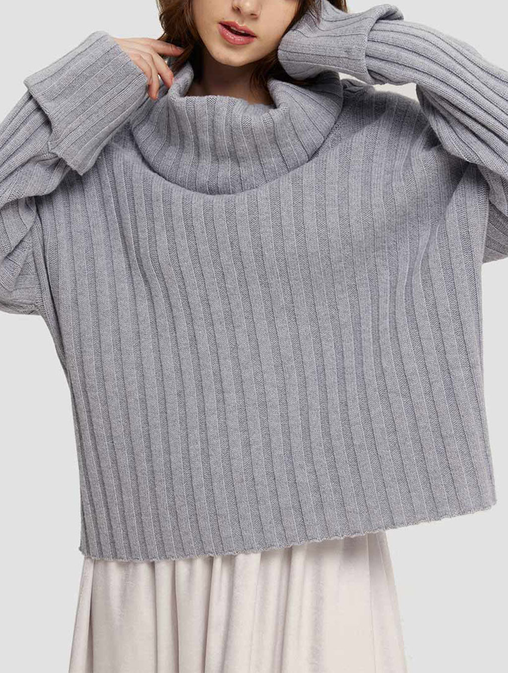 Cozy Cowl Neck Wool Sweater - Grey, M image