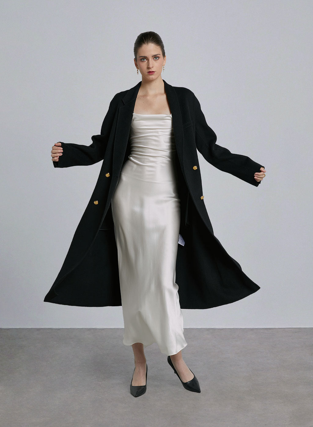 Long Notch Lapel Back Vent Wool Coat - Black, S image