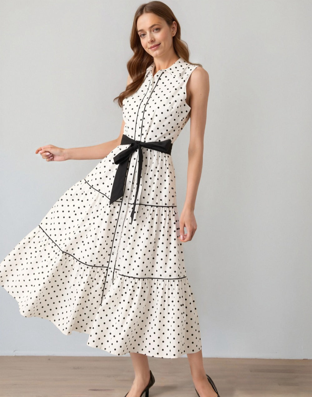 Sleeveless lapel polka dot dress
