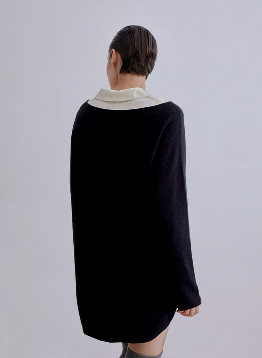 Boatneck Oversized Cashmere Sweater — SILK MAISON