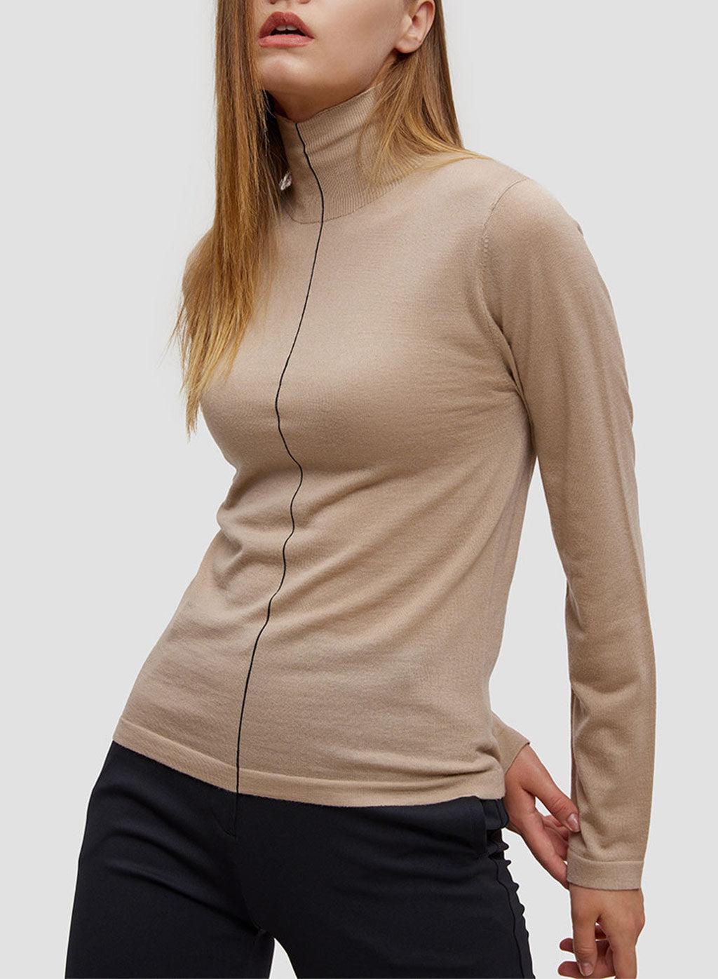 Bottle Neck Wool Top