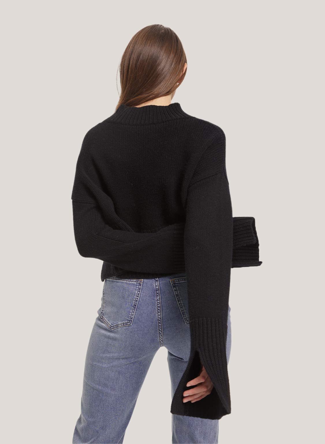 Cropped Wool-Cashmere Sweater With Slit Sleeves — SILK MAISON