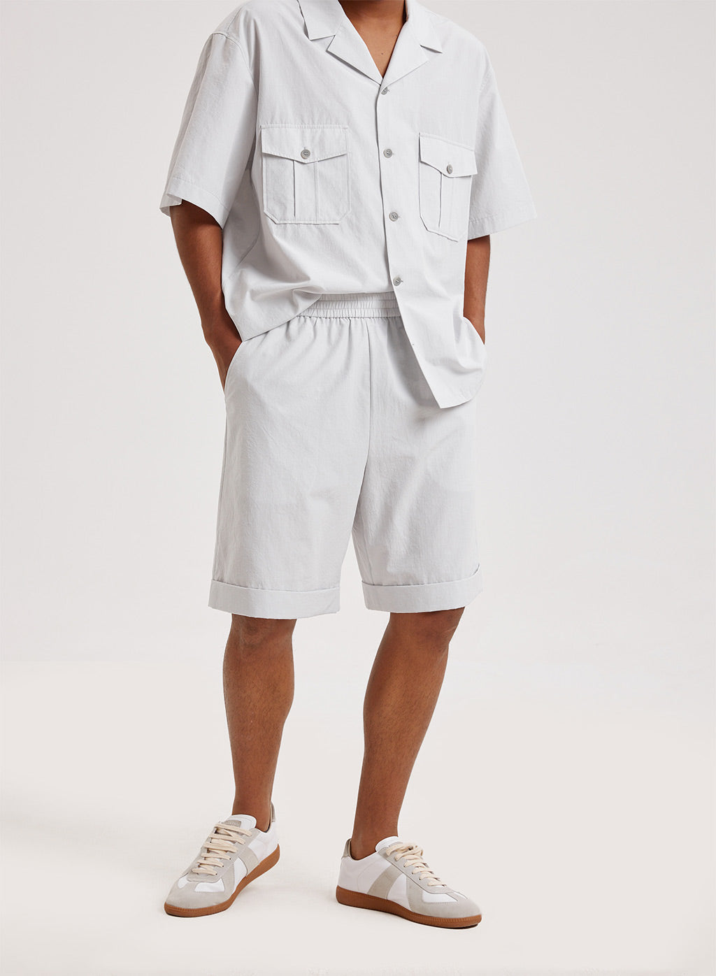 Relaxed Fit Shorts - Grey, M image