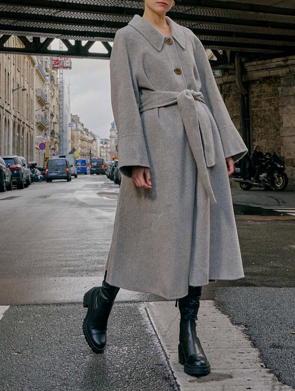 Buttoned Yak Wool Coat - Light Grey, XL image