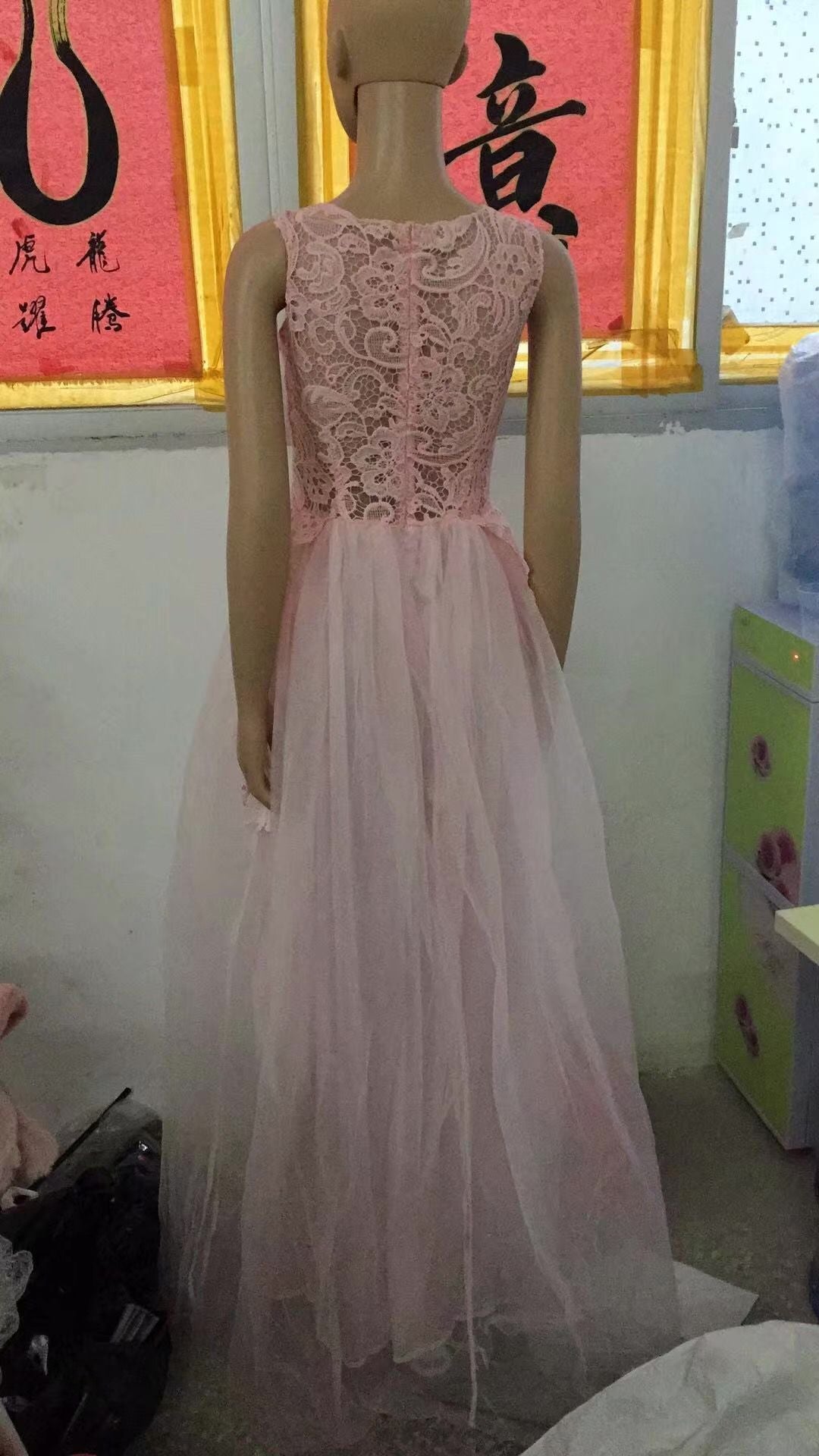 Women Wedding Dress Sleevless Flowers Lace Dress image 3