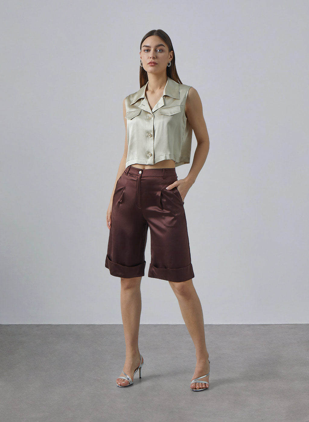Turn-up Cuff Silk Bermuda Shorts